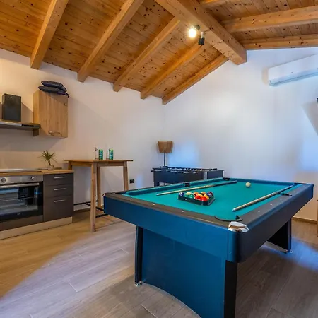 Сasa de vacaciones Amazing In With Heated Swimming Pool